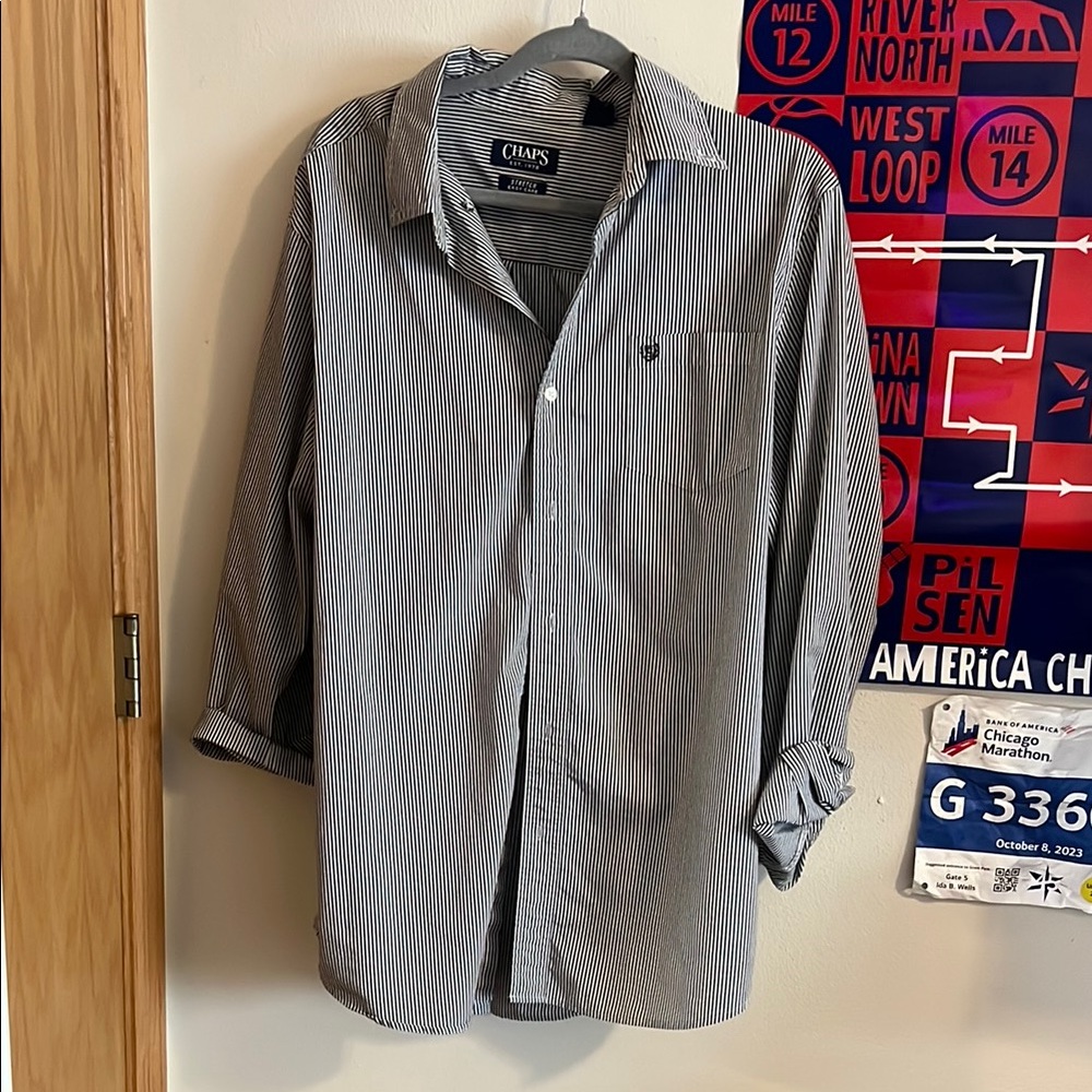 Chaps Black and White Casual Button Down Shirt